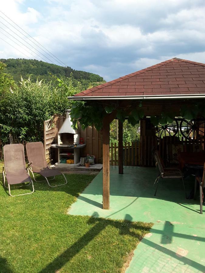 Die Ferienwohnung Lindenhof Zell an der Mosel Exteriér fotografie
